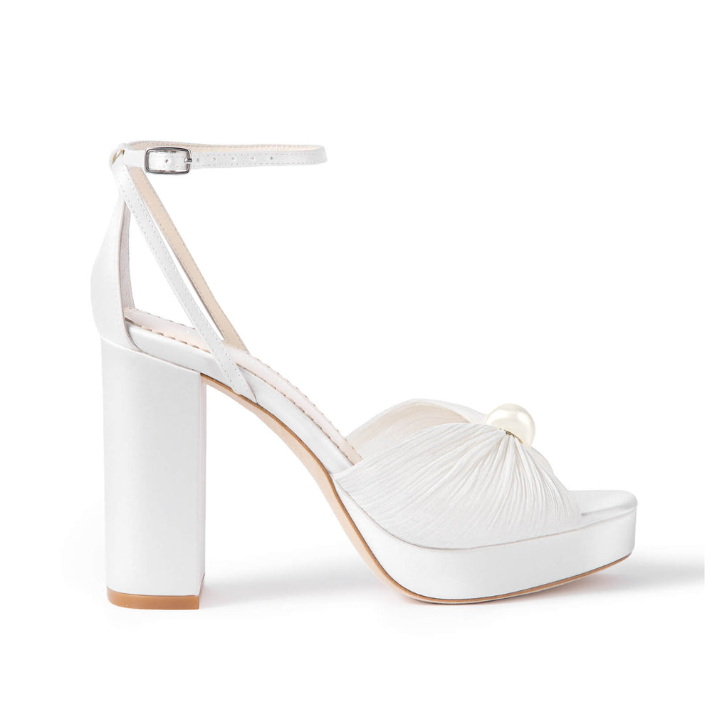 Bella Belle / HARLOWアイボリーフラワーシフォンウエディング Designer Bella Belle / HARLOWアイボリーフラワーシフォン