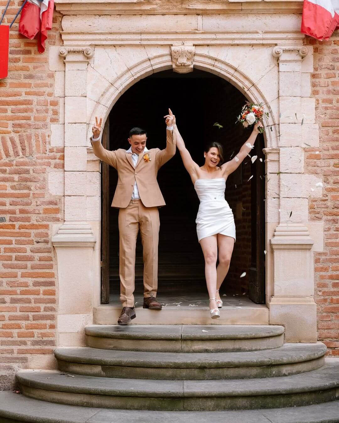 Bella Belle Bride Juju Fitcats wears Serafina for her wedding day