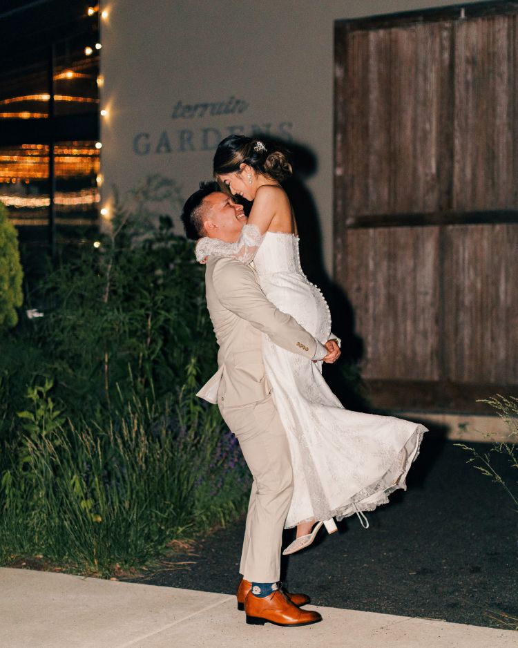 Bella Belle Brides Vy was twirling in ‘Thea’