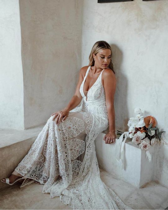 Bella Belle real bride Jamie wearing Elise bow ivory bridal heels