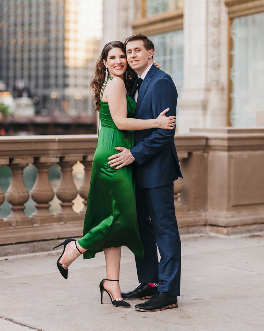 bella-belle-real-bride-alyssa-wearing-olivia-black-heels-for-her-engagement-shoot-in-chicago-