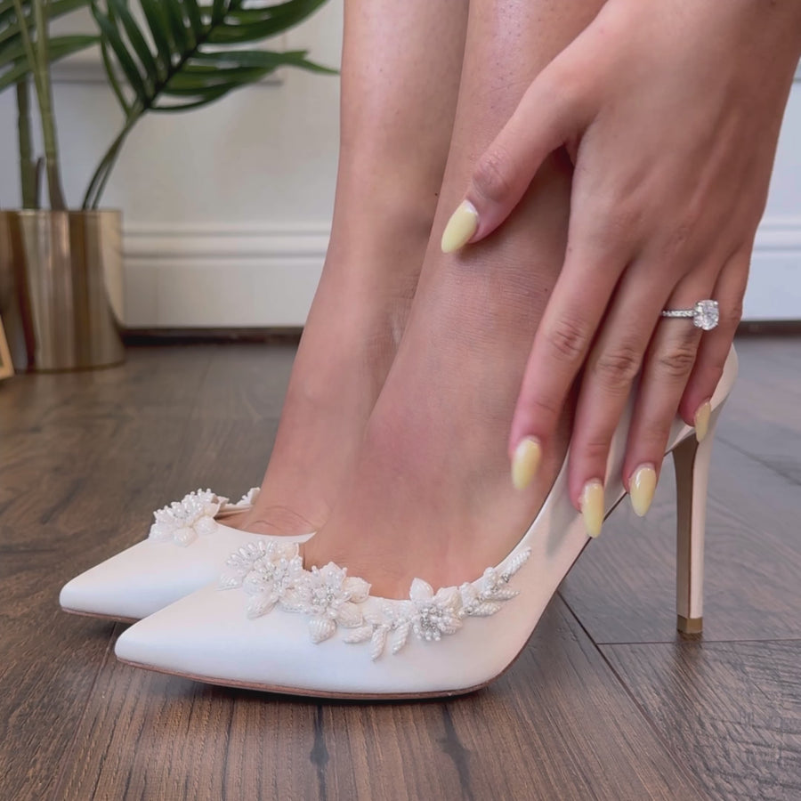 Bella Belle-Shoes Jasmine 3D Floral Luminous Pearls and Ivory Beads Ｗedding Pump
