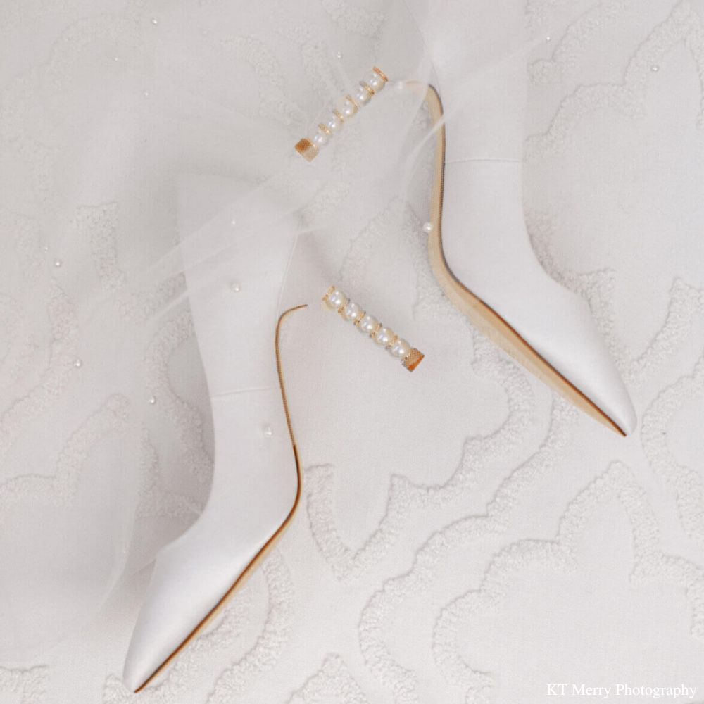 Ivory Pumps with Gold Ring Pearl Heels | Bella Belle