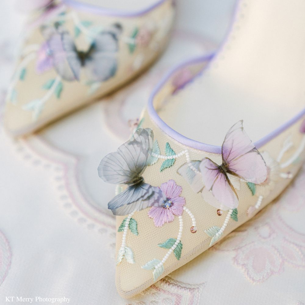 Butterfly heels purple 38, Women's Fashion, Footwear, Heels on Carousell