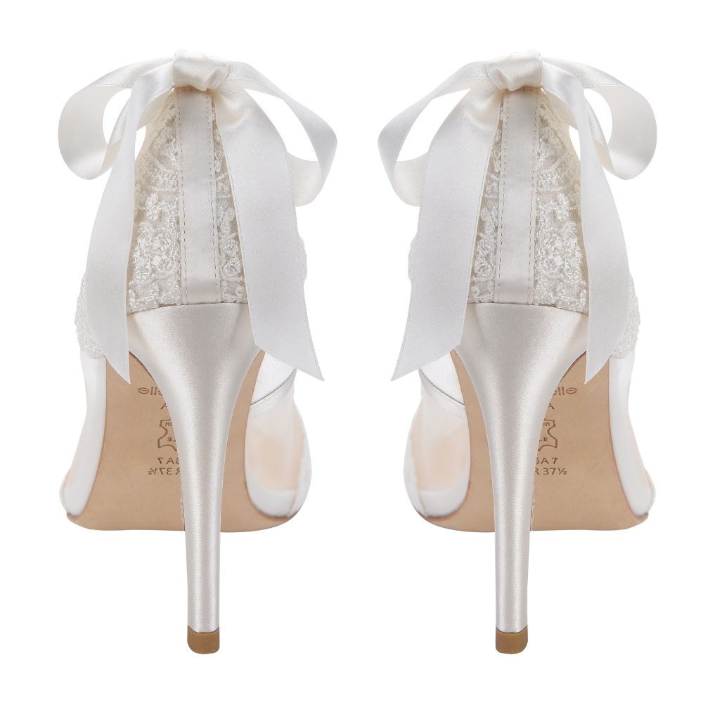 25 Amazing Wedding Shoes Worn By Real Brides - Weddingbells