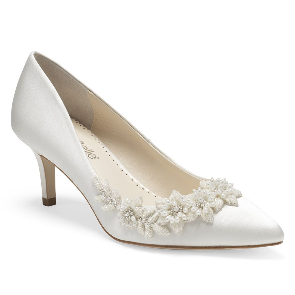 Amazon.com: Women's Wedding Shoes, 7cm Low Heel Open Toe Ankle Strap Ladies  Bridal Pump Heel Shoes Sandals, Shiny Rhinestones Fashion Elegant Formal  Court Shoes for Dress Prom Evening Party-Gold| 43 EU :