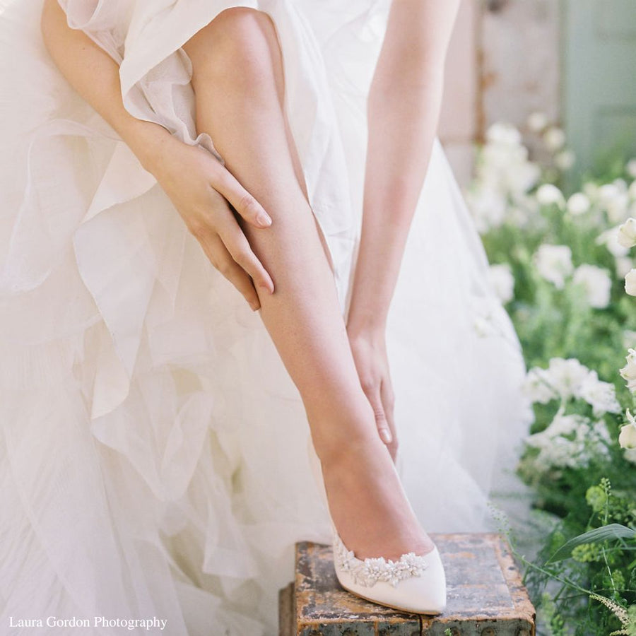 Bella Belle-Shoes Jasmine 3D Floral Luminous Pearls and Ivory Beads Ｗedding Pump